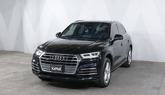 Audi • Q5
