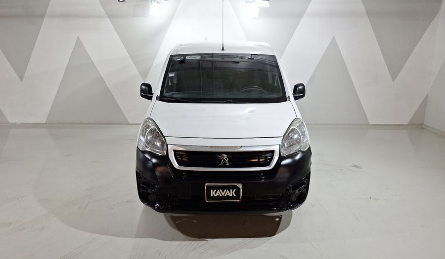 Peugeot Partner 1.6 HDI MAXI DIESEL 5P MT Van 2018
