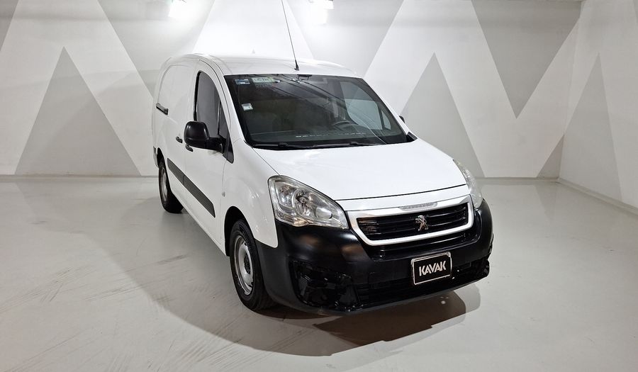 Peugeot Partner 1.6 HDI MAXI DIESEL 5P MT Van 2018
