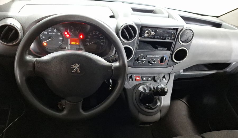 Peugeot Partner 1.6 HDI MAXI DIESEL 5P MT Van 2018