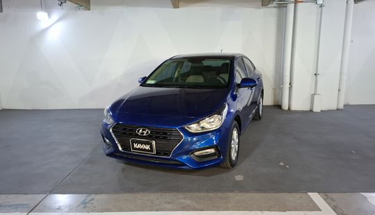 Hyundai • Accent
