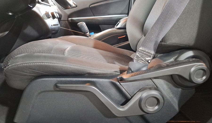 Dodge Journey 2.4 SE 7 PASAJEROS Suv 2017