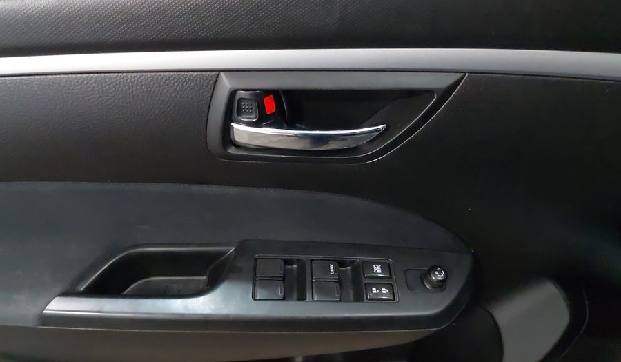 Suzuki Swift 1.4 GLX MT Hatchback 2014