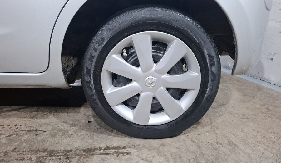 Nissan March 1.6 SENSE MT Hatchback 2013