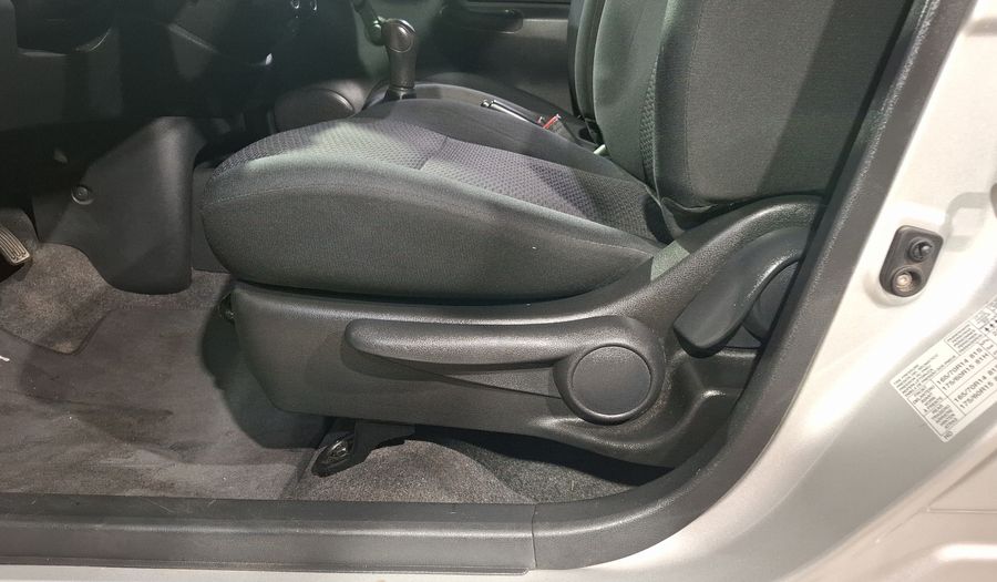 Nissan March 1.6 SENSE MT Hatchback 2013