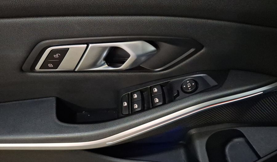 Bmw Serie 3 2.0 320IA SPORT LINE AUTO Sedan 2020