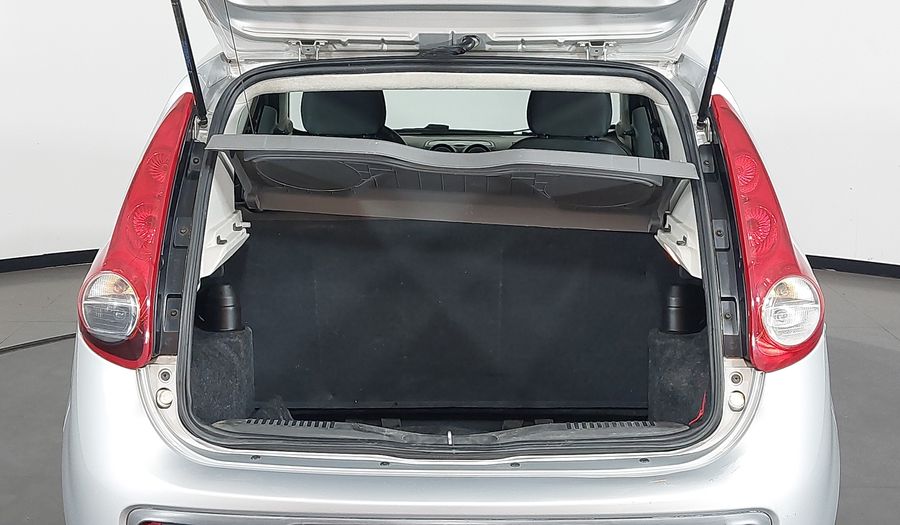 Fiat Palio MPI ATTRACTIVE Hatchback 2016