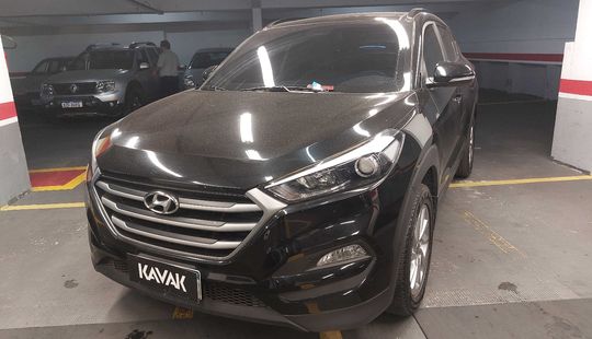 Hyundai • Tucson