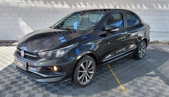 Fiat • Cronos