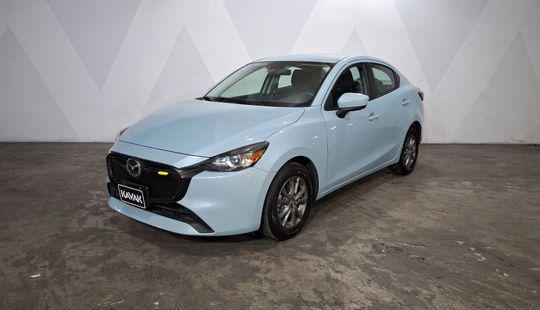 Mazda • Mazda 2