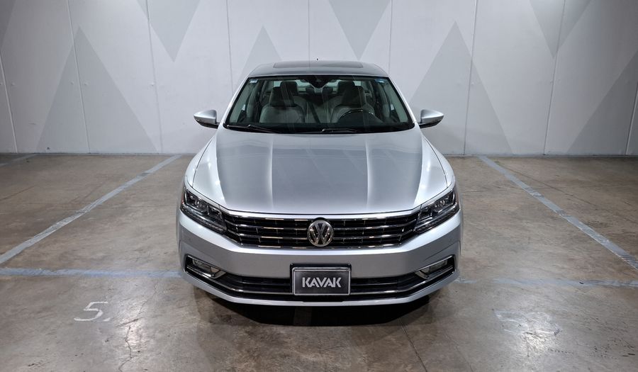 Volkswagen Passat 2.0 HIGHLINE TDI Sedan 2016