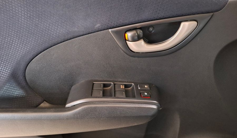Honda Fit 1.3 LX-L CVT Hatchback 2012