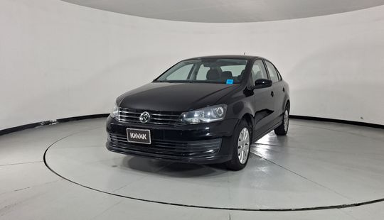 Volkswagen • Vento