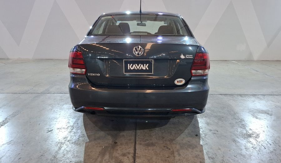 Volkswagen Vento 1.6 STARTLINE Sedan 2021