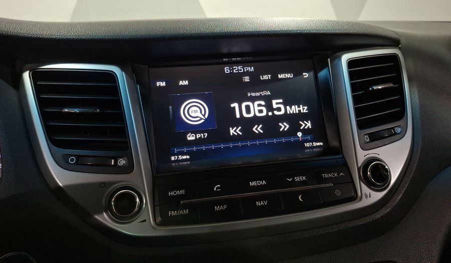 Hyundai Tucson 2.0 LIMITED TECH NAVI AT Suv 2017