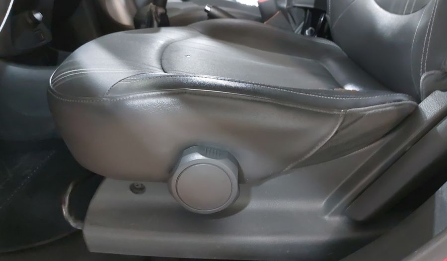 Chevrolet Spark Classic 1.2 LTZ C MT Hatchback 2017