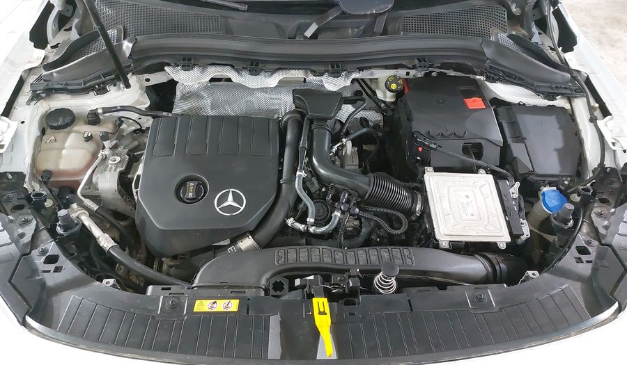 Mercedes Benz Clase Gla 1.3 200 PROGRESSIVE DCT Suv 2021