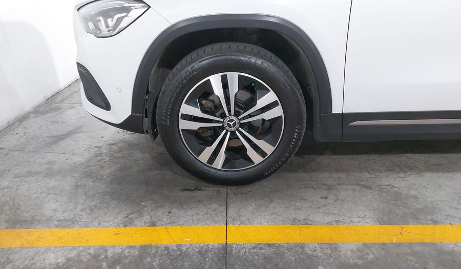 Mercedes Benz Clase Gla 1.3 200 PROGRESSIVE DCT Suv 2021