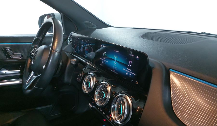 Mercedes Benz Clase Gla 1.3 200 PROGRESSIVE DCT Suv 2021