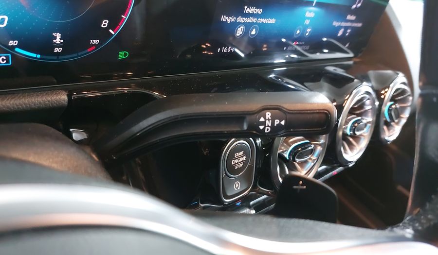 Mercedes Benz Clase Gla 1.3 200 PROGRESSIVE DCT Suv 2021