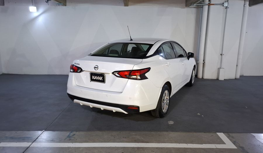 Nissan Versa 1.6 SENSE Sedan 2020