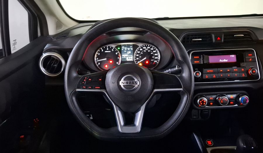 Nissan Versa 1.6 SENSE Sedan 2020