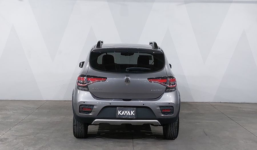 Renault Stepway 1.6 INTENS MT Hatchback 2024