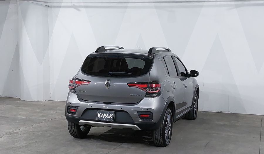 Renault Stepway 1.6 INTENS MT Hatchback 2024