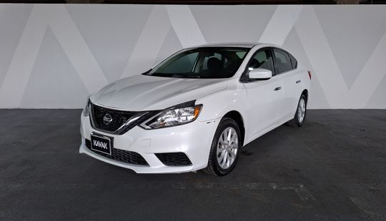 Nissan • Sentra