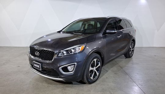 Kia • Sorento