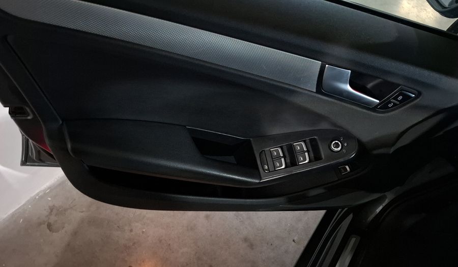 Audi A4 1.8 TFSI TRENDY MULTITRONIC Sedan 2014
