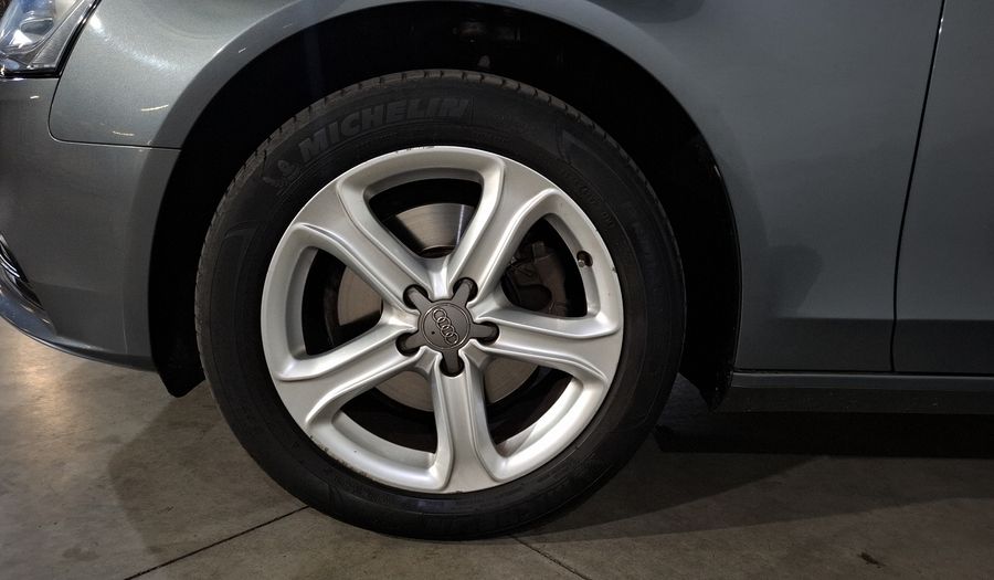Audi A4 1.8 TFSI TRENDY MULTITRONIC Sedan 2014