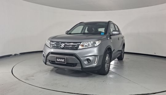 Suzuki • Vitara