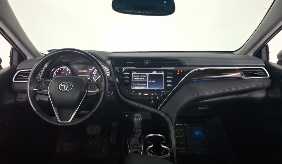Toyota Camry 2.5 XLE AUTO Sedan 2018