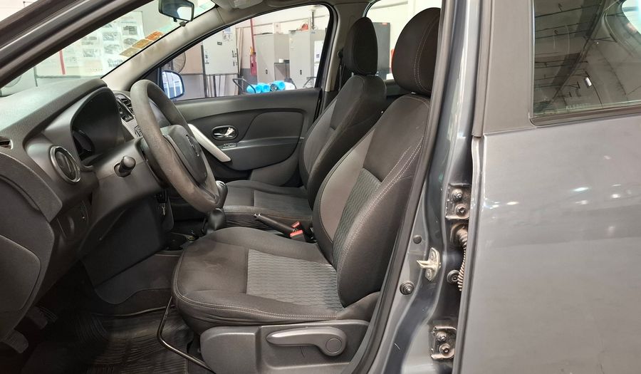 Renault Sandero 1.6 DYNAMIQUE Hatchback 2018