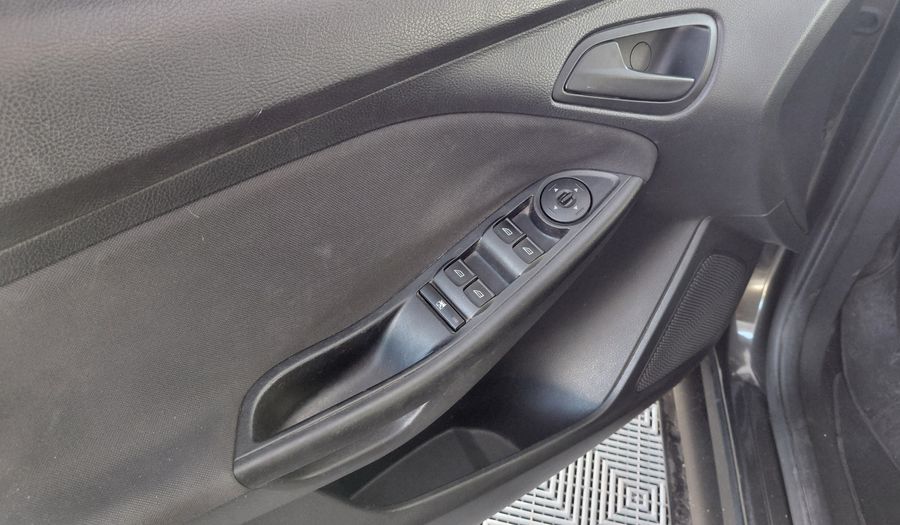 Ford Focus Iii 1.6 S Hatchback 2014