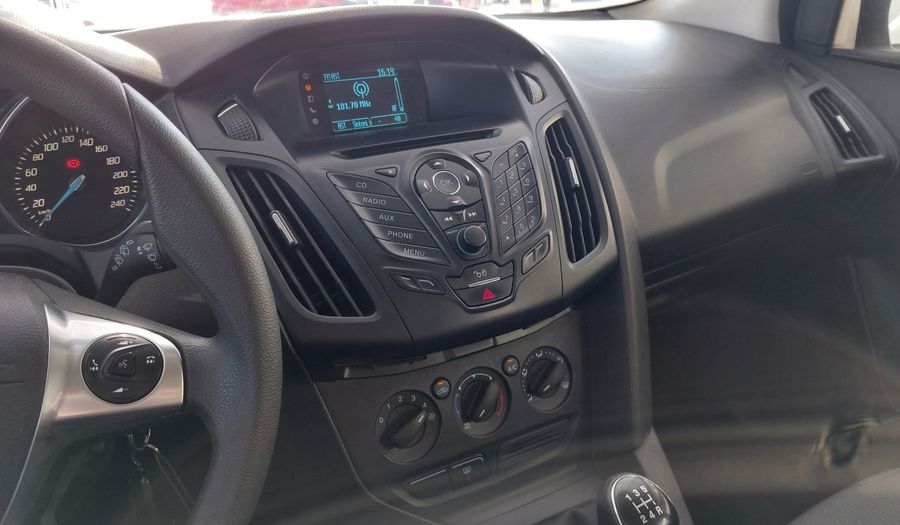 Ford Focus Iii 1.6 S Hatchback 2014