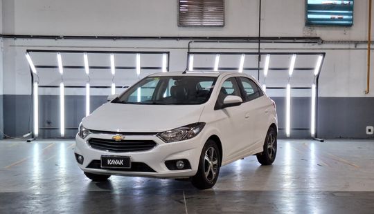 Chevrolet • Onix