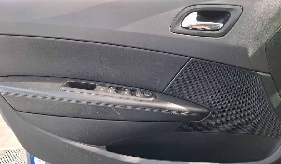 Peugeot 308 1.6 SPORT THP TIPTRONIC Hatchback 2014