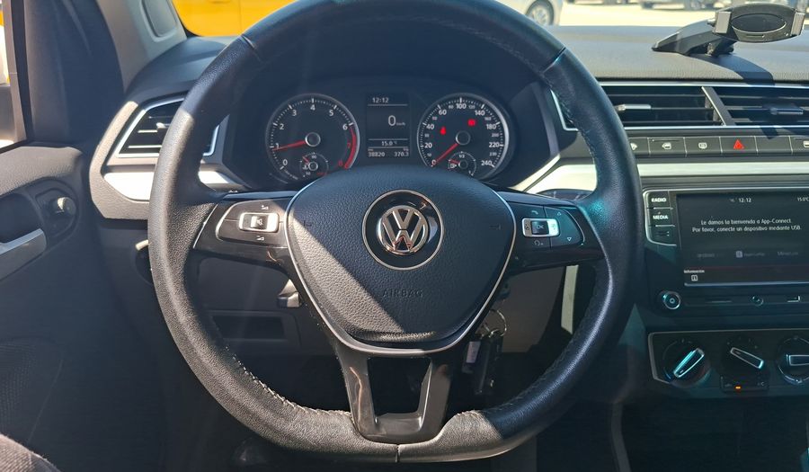 Volkswagen Gol 1.6 HIGHLINE Hatchback 2021