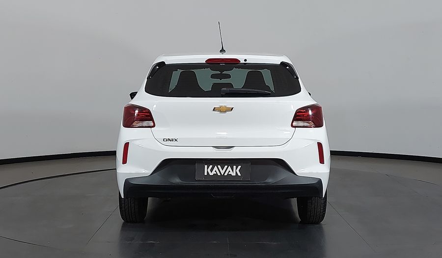Chevrolet Onix LT Hatchback 2022