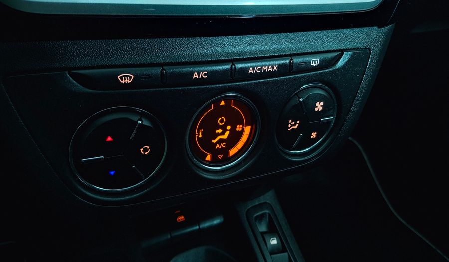 Peugeot 301 1.6 HDI 92HP ALLURE Sedan 2018