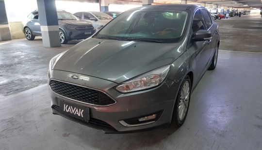 Ford • Focus