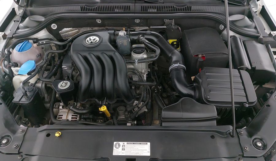 Volkswagen Jetta 2.0 MT Sedan 2017