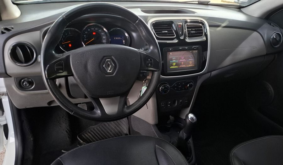 Renault Logan 1.6 PRIVILEGE PLUS Sedan 2017
