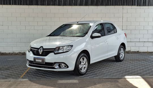 Renault • Logan