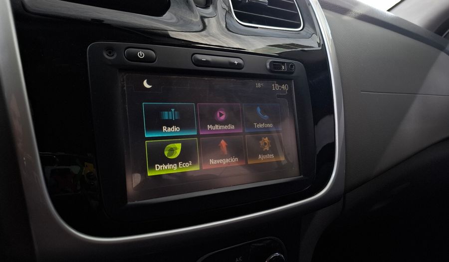 Renault Logan 1.6 PRIVILEGE PLUS Sedan 2017