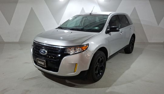 Ford • Edge