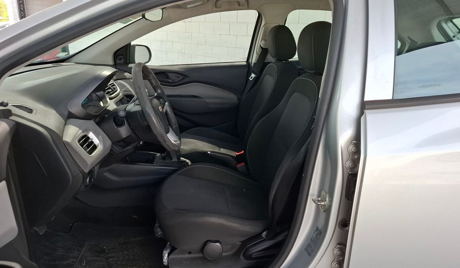 Chevrolet Onix 1.4 LT Hatchback 2018