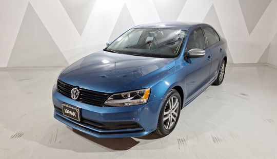 Volkswagen • Jetta